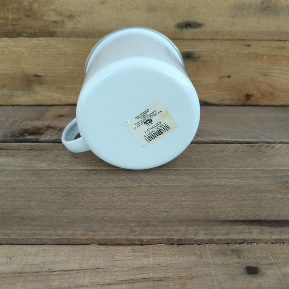 Vintage Old Navy Eskimo Enamelware Mug - Picture 4 of 6